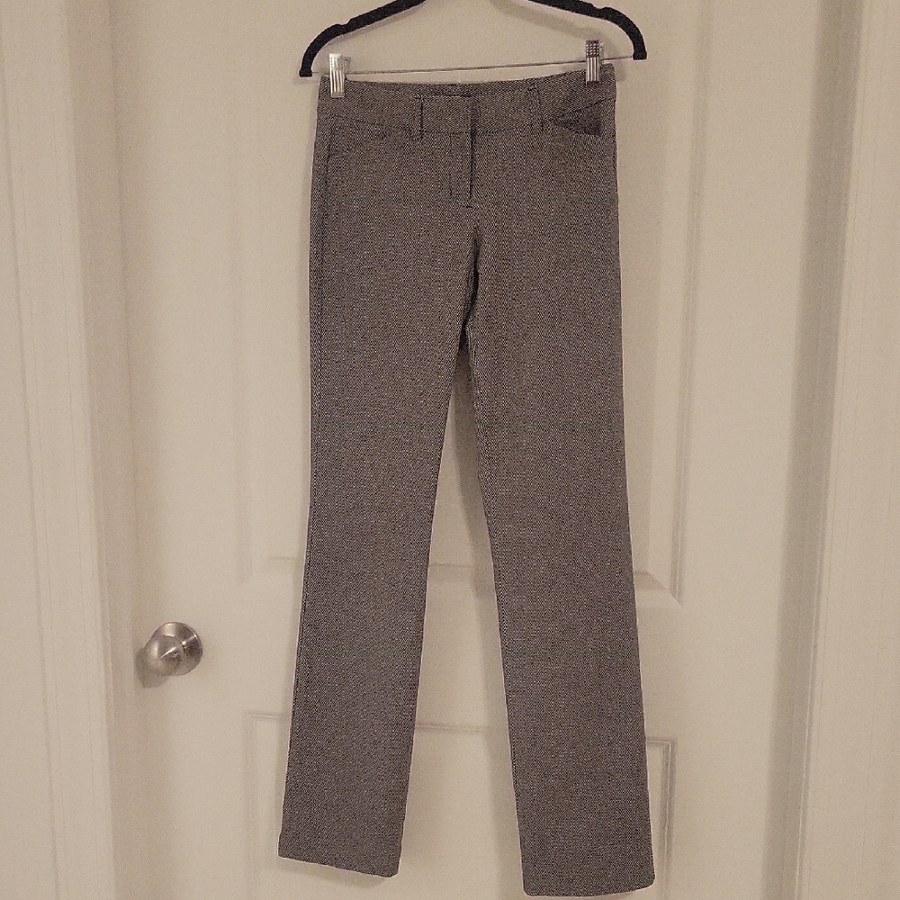 Express Women's Black & White Herringbone Straight Leg Pants